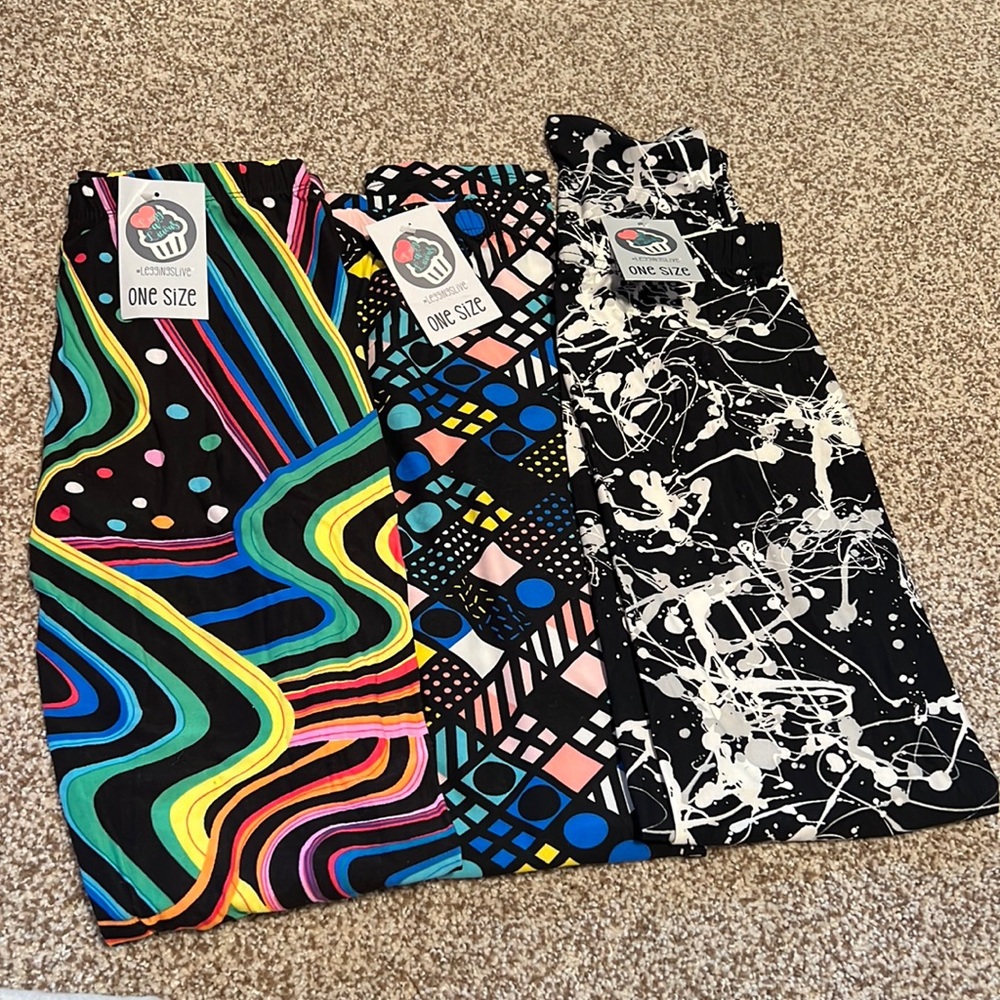 Pack of 3 printed leggings.